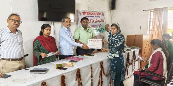 कटिहार केवीके में कृषि सखियों का 5 दिवसीय प्रशिक्षण संपन्न, किसानों और विभाग के बीच बनेंगी सेतु