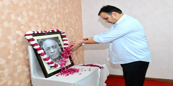 मुख्यमंत्री ने सरदार वल्लभ भाई पटेल को 151वीं जयंती पर किया नमन