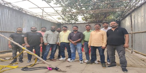 महुआ माजी के हस्तक्षेप से जयपाल सिंह मुंडा स्टेडियम में पटाखा दुकानें लगाने का रास्ता साफ