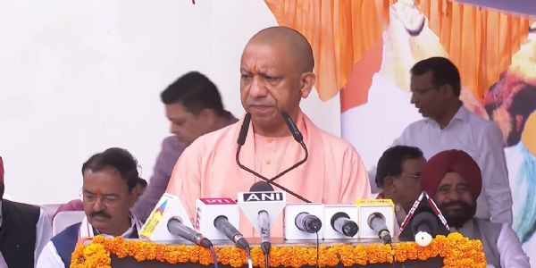 राष्ट्रीय एकता को चुनौती देने के कुत्सित प्रयासों का मुकाबला करना ही पटेल को सच्ची श्रद्धांजलि : योगी आदित्यनाथ