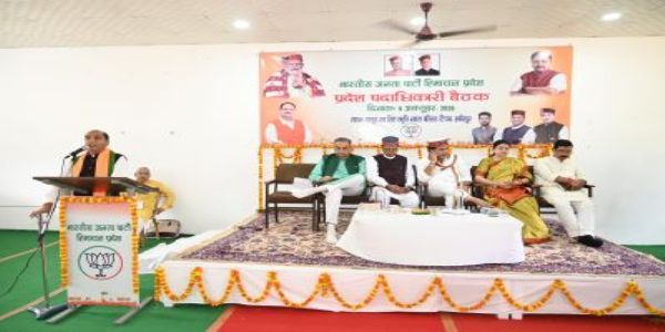 केंद्र की वित्तीय मदद पर राजनीति कर रही हिमाचल सरकार: जयराम ठाकुर