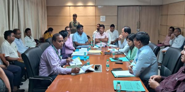 विधानसभा की सरकारी उपक्रमों से संबंधित समिति ने की विभागीय योजनाओं की समीक्षा