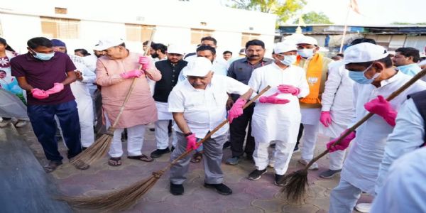 सतनाः सेवा संगठन और संवेदना के बीच खंडेलवाल का विन्ध्य प्रवास