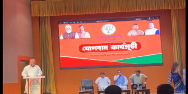 भाजपा की नीतियों और आदर्शों से आकर्षित होकर 100 से अधिक डॉक्टर पार्टी में शामिल
