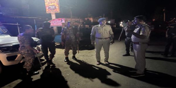 भागलपुर में देर रात एसएसपी का औचक निरीक्षण: सजौर थाने के ओडी अधिकारी सस्पेंड, मुस्तैद रहने वाले 4 संतरी पुरस्कृत