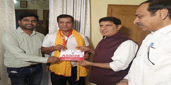 संजीव राठी ने बढ़ाया रुड़की का मान : बत्रा