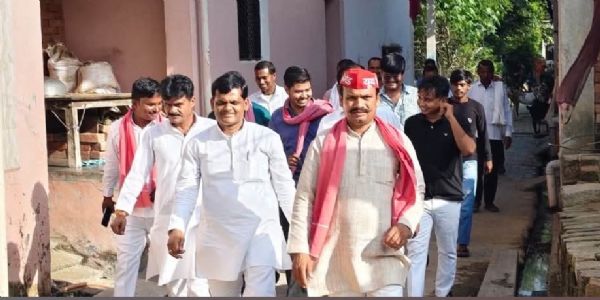 पीडीए जनचौपाल छह अक्टूबर को, सपाइयों ने गांव-गांव किया जनसंपर्क