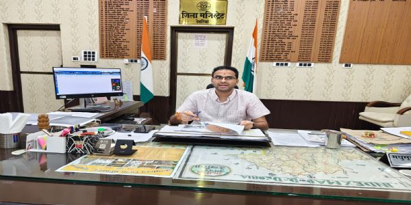 देवरिया ; नदी, नहर और तालाब में नहाते समय बरतें विशेष सतर्कता : जिलाधिकारी