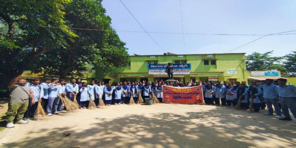 एबीवीपी ने बिरसा कॉलेज में चलाया स्वच्छता अभियान
