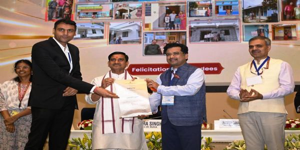 छत्तीसगढ़ की ईडब्ल्यूएस-एलआईजी आवास माॅडल काे मिला राष्ट्रीय सम्मान