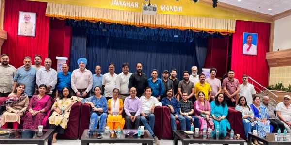 जेवीएम एलुम्नी एसोसिएशन की बैठक में वार्षिक गतिविधियों की रूपरेखा तय