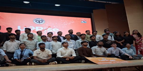 संवाद, संकल्प और सफलता के मूलमंत्र के साथ यूपी राइज का हुआ आयोजन