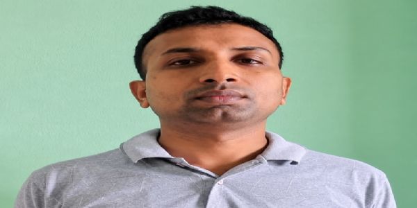असमः असम एसटीएफ द्वारा गिरफ्तार पाकिस्तानी जासूस की तस्वीर