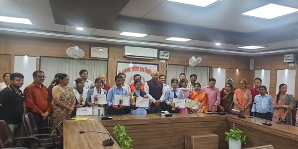 युवाओं के कंधों पर है ‘विकसित भारत’ के निर्माण की जिम्मेदारी: डॉ. बिजेंद्र सिंह