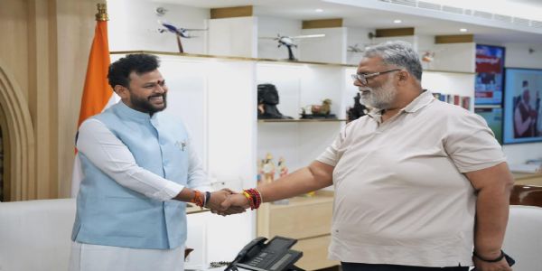 पूर्णिया एयरपोर्ट से मुंबई-बेंगलुरु की सीधी उड़ान और नाइट सेवा की मांग