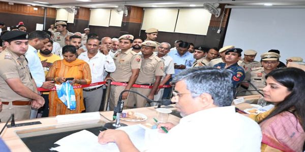 सोनीपत: खान कॉलोनी में अवैध कब्जों पर एचएसवीपी अधिकारियों को कार्रवाई निर्देश