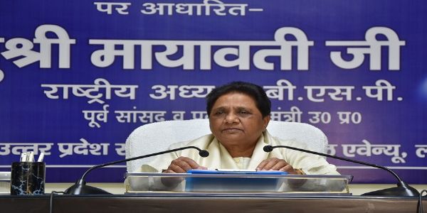 आकाश आनंद शादी के पहले ठीक थे, ससुर की वजह से 4 बार बसपा से निकालना पड़ा : मायावती
