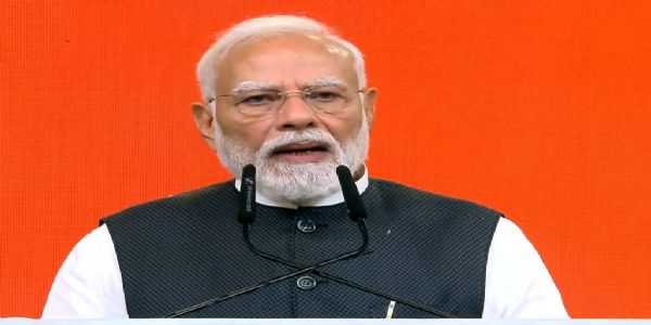 प्रधानमंत्री नरेन्द्र मोदी बुधवार को ‘विकसित भारत संकल्प सभा’ को संबोधित करते हुए प्रधानमंत्री नरेन्द्र मोदी बुधवार को ‘विकसित भारत संकल्प सभा’ को संबोधित करते हुए