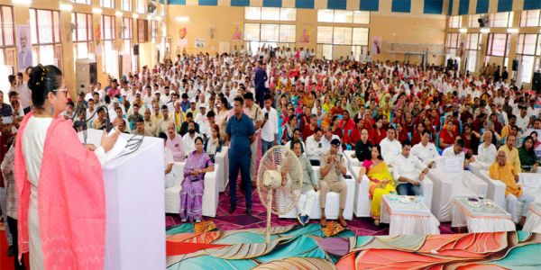 नारनौल: स्वास्थ्य मंत्री आरती राव ने सेवा ज्योति यात्रा निकाली