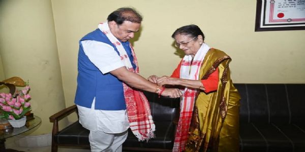 भाजपा नेत्री विजया चक्रवर्ती को जन्मदिन पर मुख्यमंत्री सरमा ने दी शुभकामनाएं
