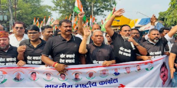 मतदान प्रक्रिया में पारदर्शिता बनाए रखना लोकतांत्रिक व्यवस्था के लिए जरूरी : कमलेश
