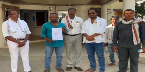 छत्तीसगढ़ कांग्रेस प्रभारी के स्वागत कार्यक्रम में पाकेटमारी के शिकार हुए कांग्रेसी