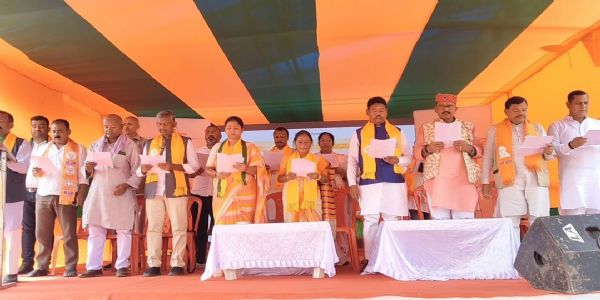 मोदी के नेतृत्व में देश ने विकास की नई दिशा तय की : मधु कोड़ा