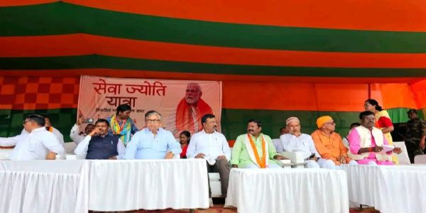 रामगढ़ में विकसित भारत संकल्प सभा, प्रधानमंत्री नरेन्द्र मोदी के 25 वर्षों के सार्वजनिक जीवन पर चर्चा