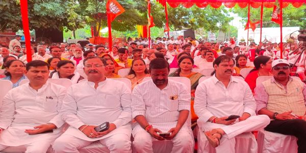 मोदी के नेतृत्व में भारत ने दुनिया में बनाई नई पहचान : बृजभूषण सिंह