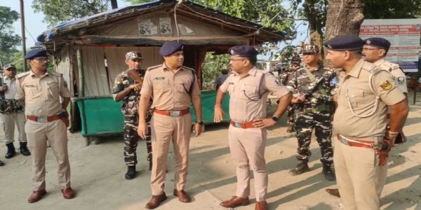 एसपी ने अधिकारियों के साथ बॉर्डर सुरक्षा का लिया जायजा