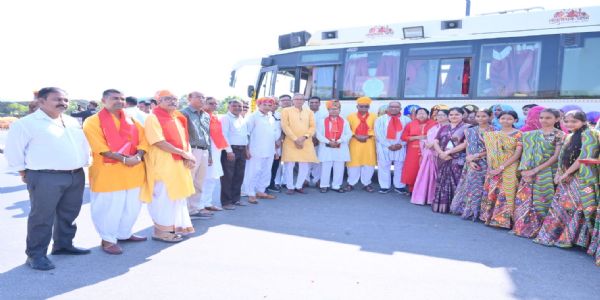 पुष्कर से शुरू हुई लोकमंथन यात्रा, लोक परंपराओं और संस्कृति की झलक ने मोहा मन
