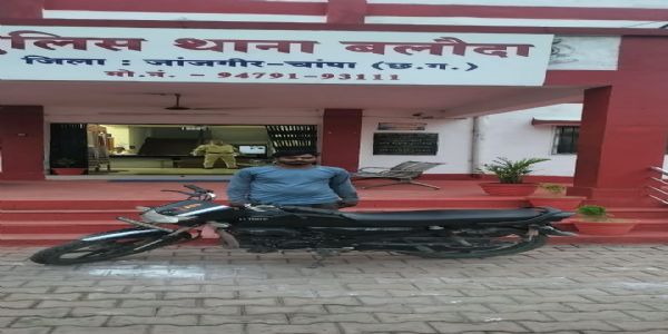नाबालिग बालिका को बहला-फुसलाकर भगाने में सहयोग करने वाला फरार आरोपित कोरबा से गिरफ्तार