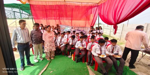 औरैया : कछुआ संरक्षण केंद्र में विद्यार्थियों ने जाना वन्य जीव संरक्षण के महत्व