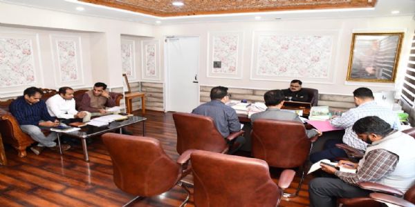 योजनाओं के क्रियान्वयन में तेजी लाएं, धनराशि लैप्स न हो-राणा
