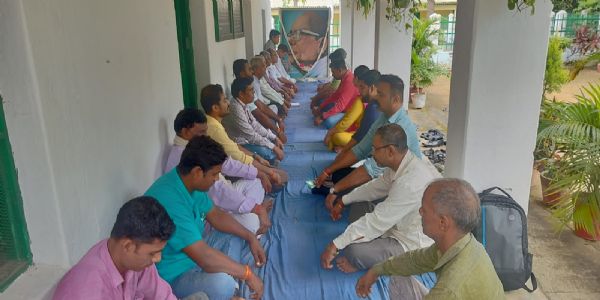 जेपी की पुण्यतिथि पर स्वच्छता अभियान व सर्वधर्म प्रार्थना सभा आयोजित