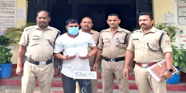 गौकशी की सूचना पर छापा, 47.4 किलो मांस बरामद, एक गिरफ्तार