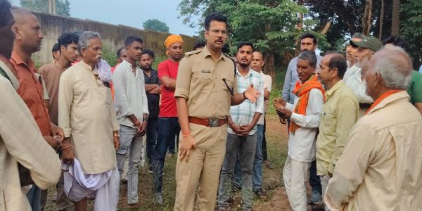 दुर्गा पूजा के विरोध पर एसडीपीओ की बैठक, न्यायालय से निर्णय होने तक होंगे सभी तरह के धार्मिक आयोजन