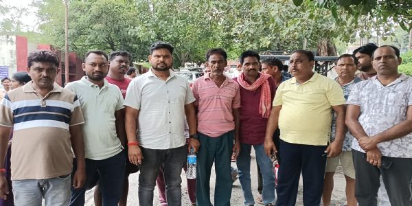 युवक की संदिग्ध मौत, दो दिन बाद रेलवे हॉल्ट के पास मिला शव