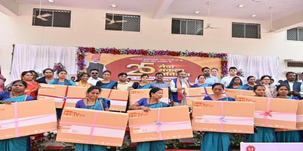 82 आंगनबाड़ी केंद्रों को मिला स्मार्ट टीवी, रोचक होगी नौनिहालों की पढ़ाई