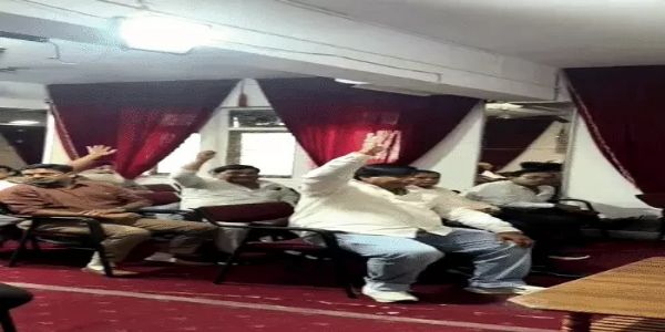 इंदौर: यूपीआई सरचार्ज के विरोध में व्यापारियों का ऐलान, दुकानों से हटाएंगे क्यूआर कोड
