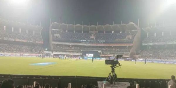 मैदान की तस्वीर मैदान की तस्वीर