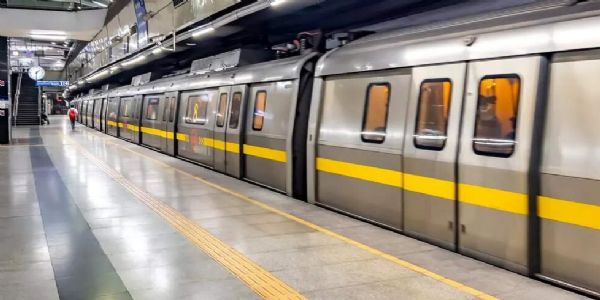 दिल्ली मेट्रो दिल्ली मेट्रो