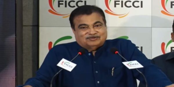 नितिन गडकरी नितिन गडकरी