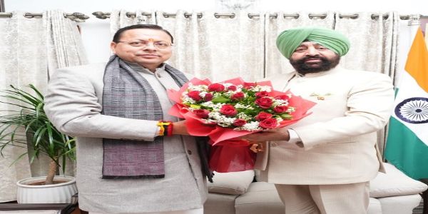 मुख्यमंत्री ने राज्यपाल को दी जन्मदिन की शुभकामनाएं