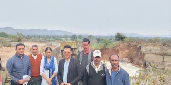 जबलपुरः बरगी नहर टूटने से बांध की दाईं तट से पानी की निकासी बंद कराई