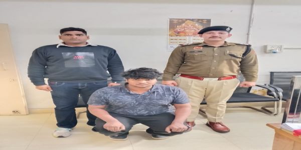 फरीदाबाद : विदेश मेें नौकरी का झांसा देकर ठगने वाला काबू