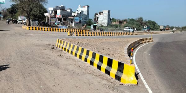 बांदा में 10 करोड़ की लागत से योगी सरकार करवा रही प्रमुख चौराहों का सुंदरीकरण