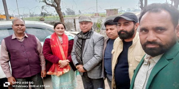 फ्रेंड्स वेलफेयर सोसाइटी ने अमरजीत कौर को उनकी उत्कृष्ट सेवा के लिए किया सम्मानित