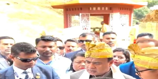 मुख्यमंत्री ने राजबारी की ज़मीन पर कथित अतिक्रमण और मदरसे के निर्माण पर कार्रवाई का दिया भरोसा