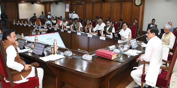 मप्र में तलाकशुदा बेटी को भी मिलेगी पारिवारिक पेंशन, कैबिनेट ने राज्य के पेंशन नियमों में संशोधन को दी मंजूरी